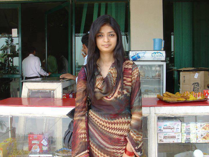 Sexy Figure Big Tits Desi Girls Photos